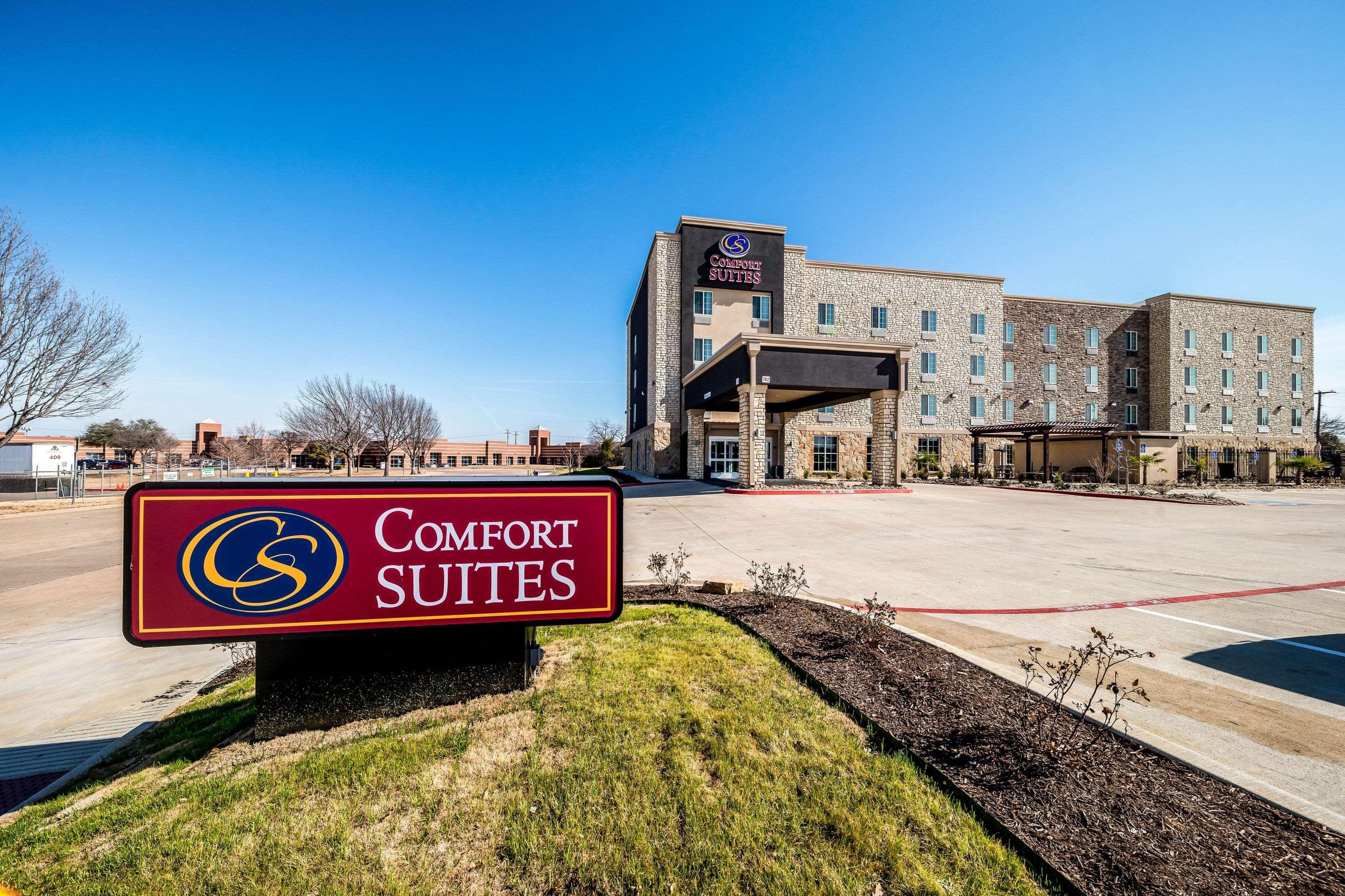 Comfort Suites Grand Prairie - Arlington North Exterior photo